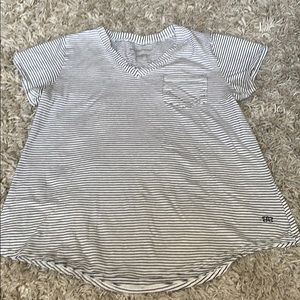 Women’s Albion Fit pocket tee